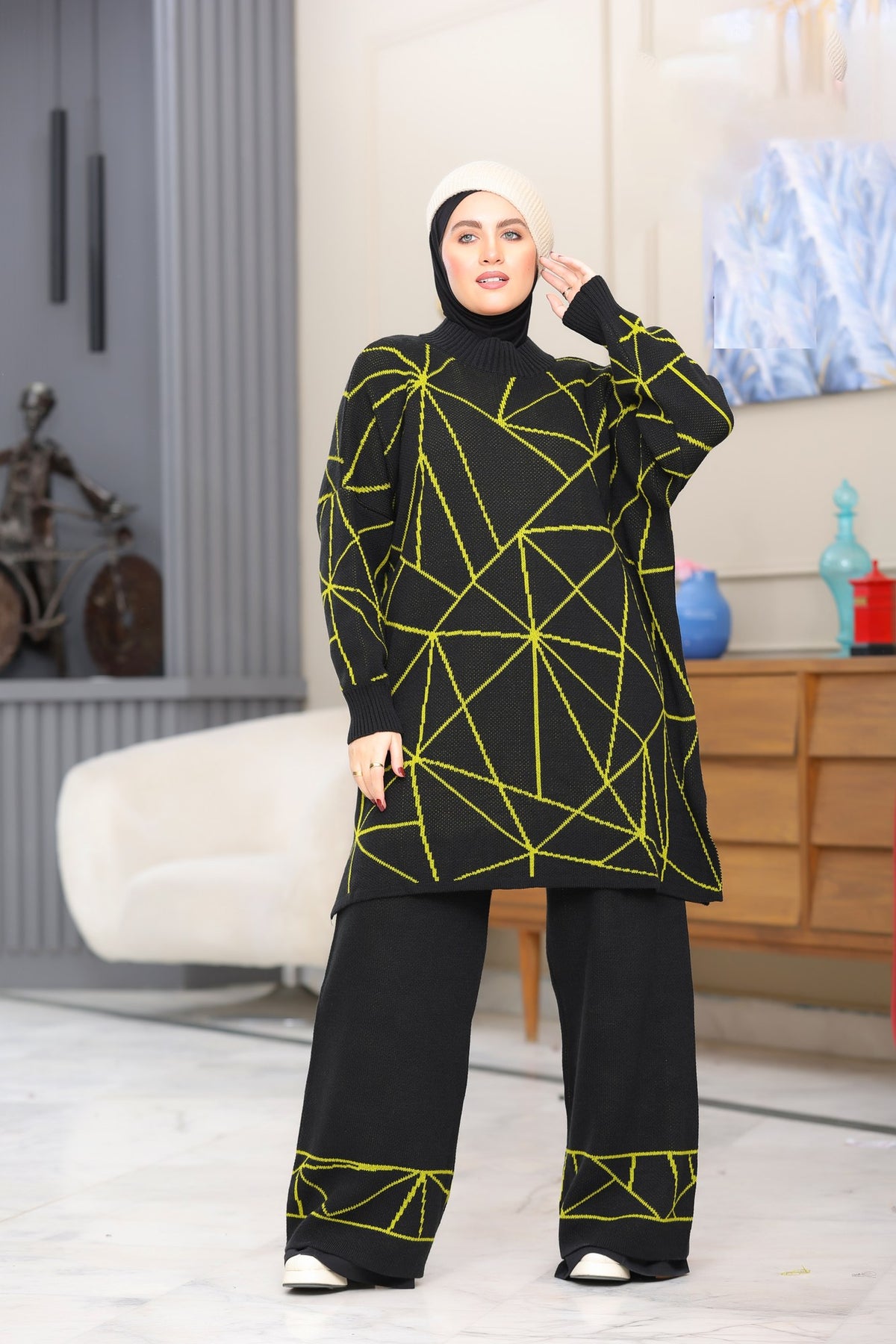 سوت تريكو مطبوع هندسي
